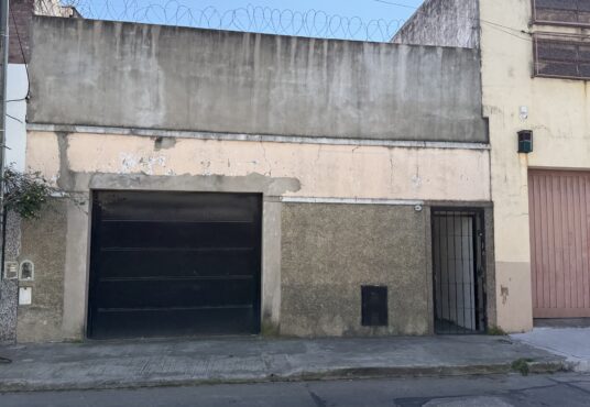 Casa lote propio en pompeya