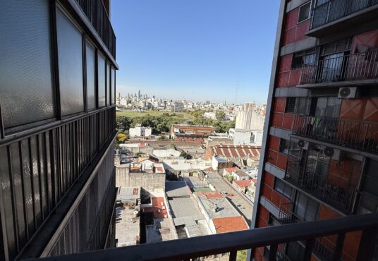 departamento 2 ambientes venta parque patricios matheu al 1700
